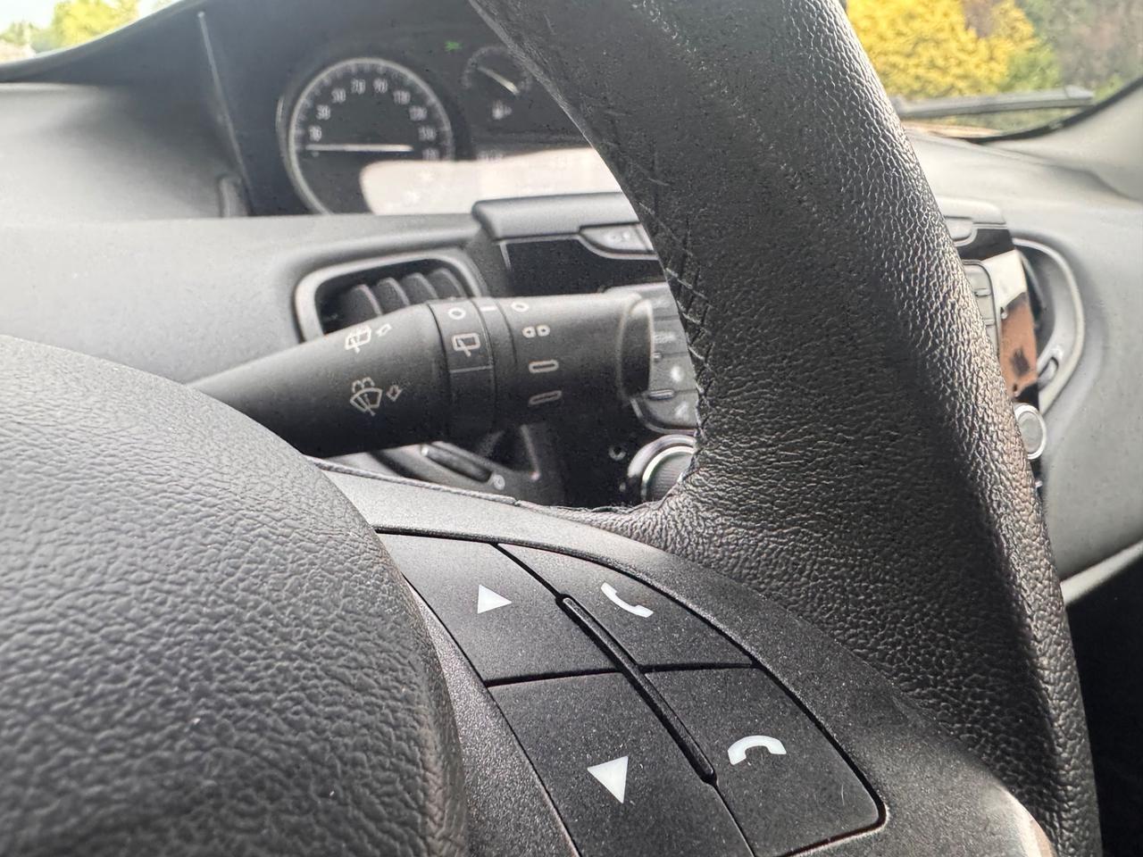 Lancia Ypsilon 1.2 benzina, euro 6b, anno 2016, ok neopatentati!