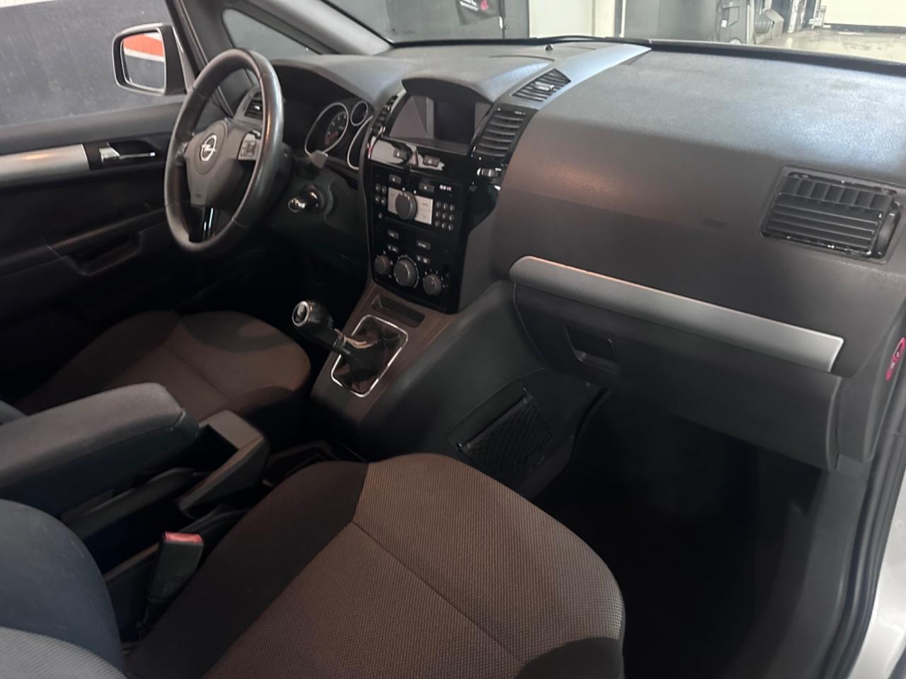 Opel Zafira 1.6 16V ecoM 150CV Turbo One