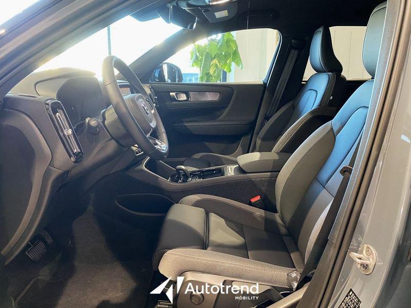 Volvo XC40 Single Motor 231 CV Recharge Pure Electric Plus N1 Autocarro