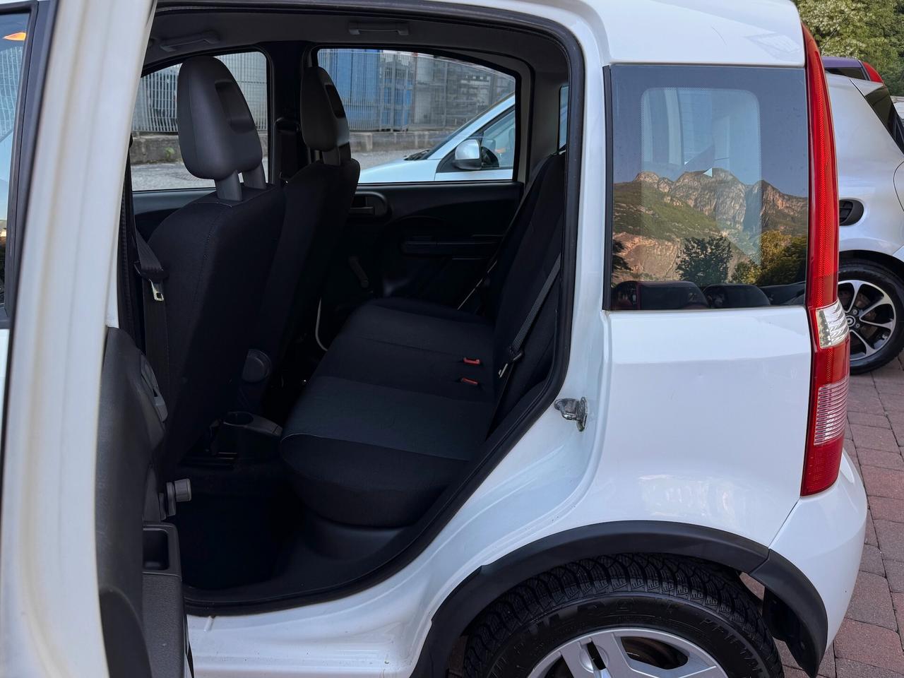Fiat Panda 1.3 MJT 16V DPF 4x4 Climbing