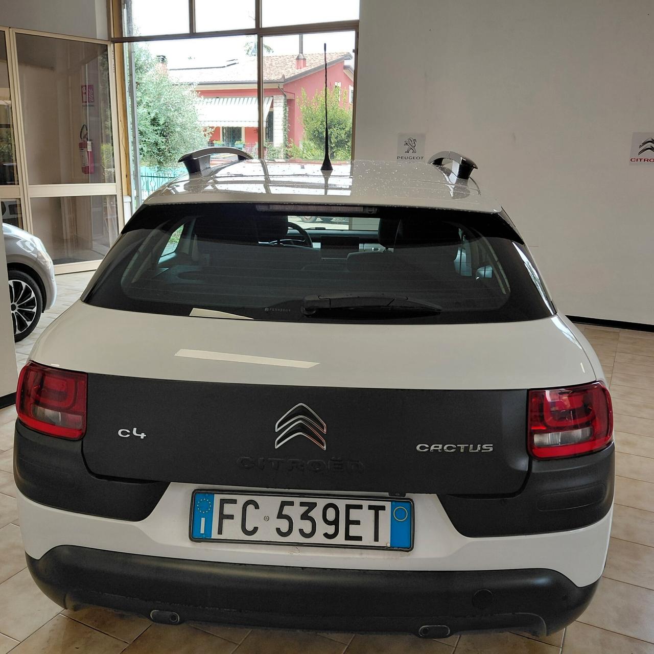 CITROEN C4 CACTUS ANNO 2016 DS 1.6 ADATTA NEOPATENTATI KM 185 MILA