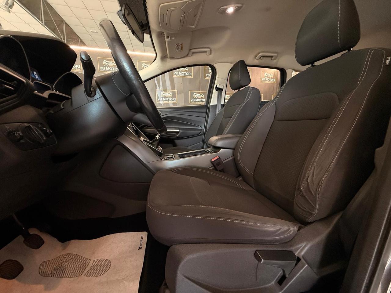 Ford Kuga 2.0 TDCI 120 CV S&S 2WD Business