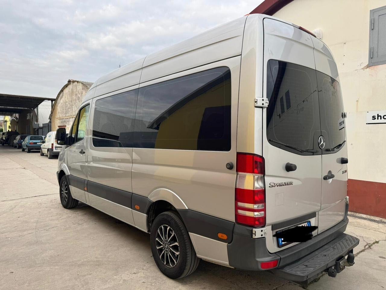 Mercedes-benz Sprinter 315 CDI 9 Posti Gancio T