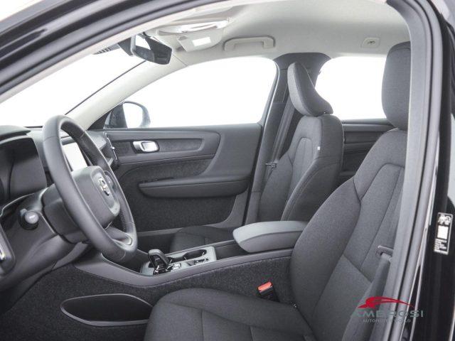 VOLVO XC40 B3 Mild hybrid Benzina Essential