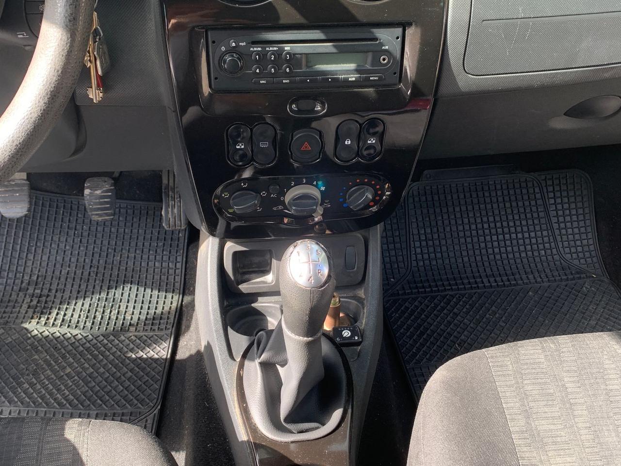 Dacia Duster 1.6 Ambiance #6122