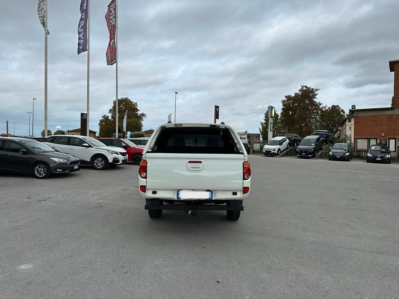 Mitsubishi L200 2.5 DI-D/136CV DC Invite DPF