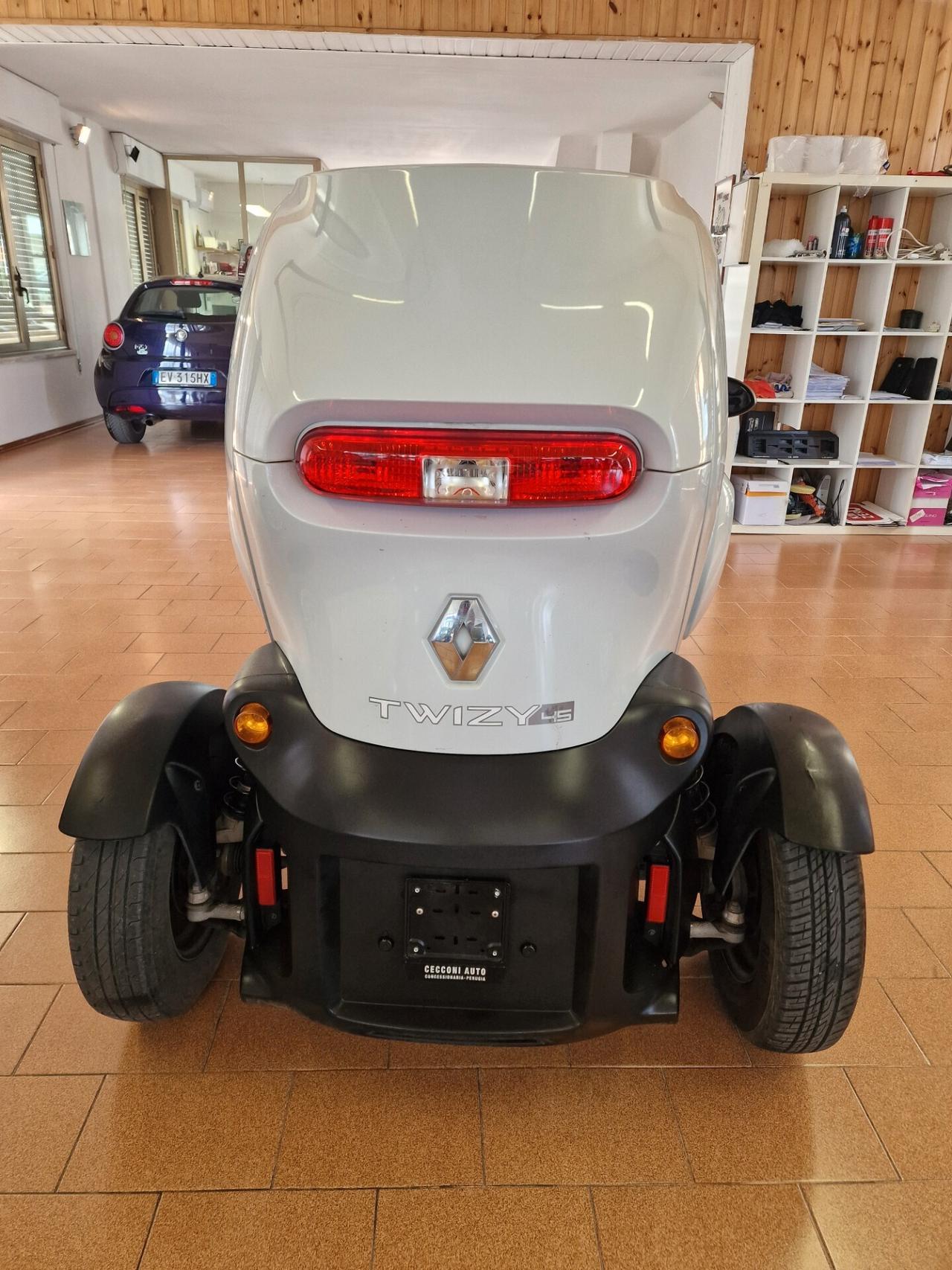 Renault Twizy 45