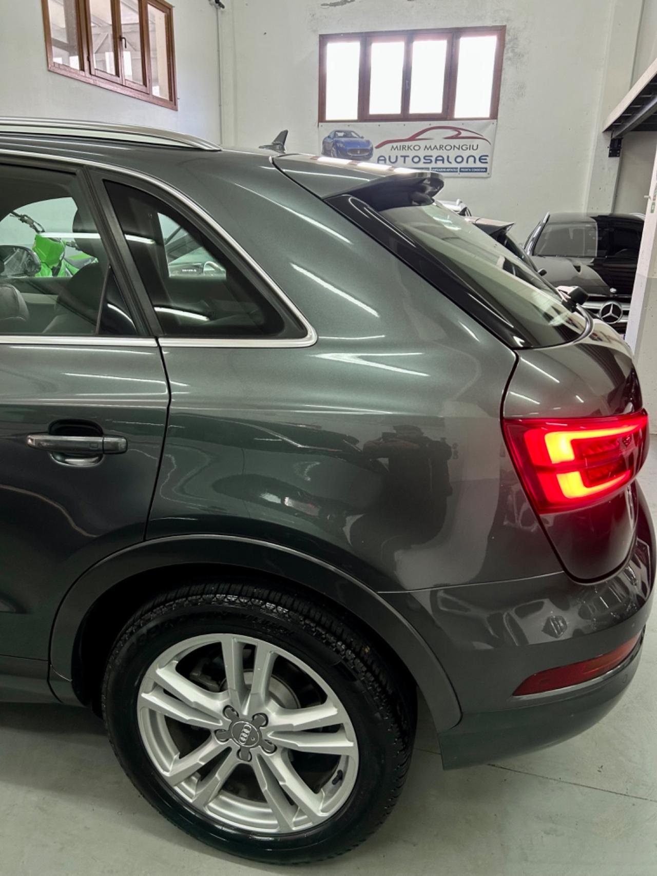 AUDI Q3 2.0 TDI S tronic S-Line FULL FINANZIABILE