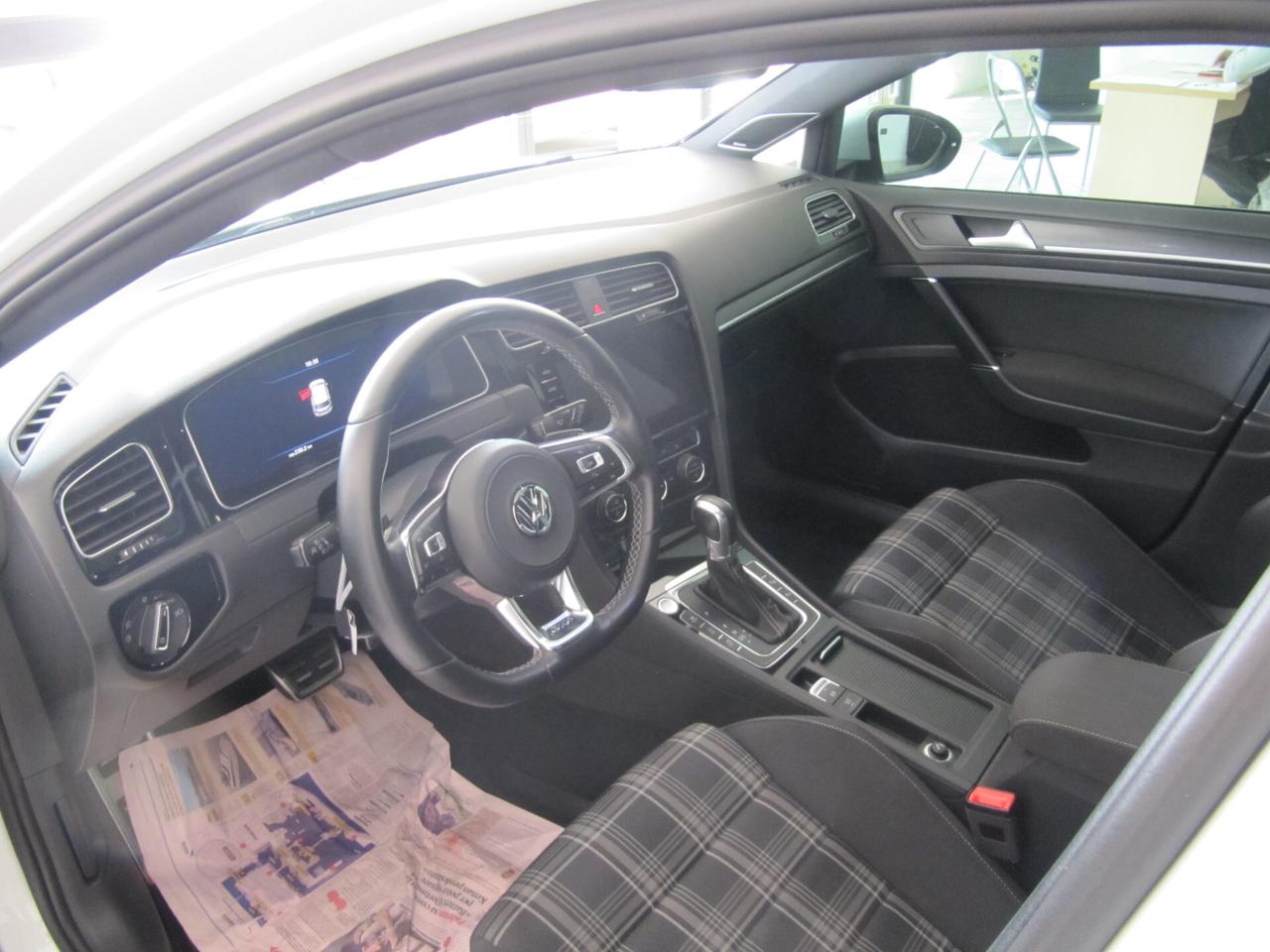 Volkswagen Golf GTD 2.0 TDI DSG BlueMotion Technology - AUTOMATICO