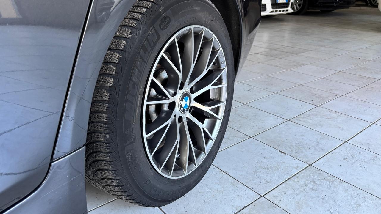 Bmw 520 520d xDrive Luxury