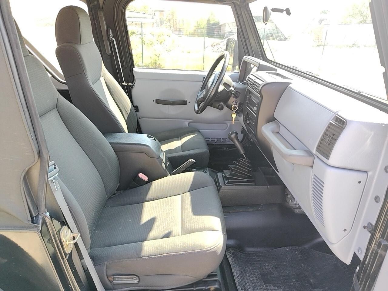 Jeep Wrangler 2.5 cat Soft top 4 posti