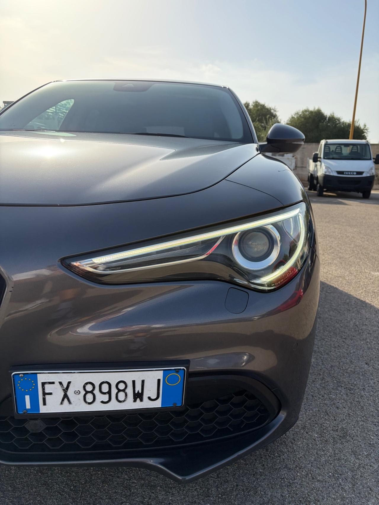 Alfa Romeo Stelvio 190 CV AT8 Q4 Executive