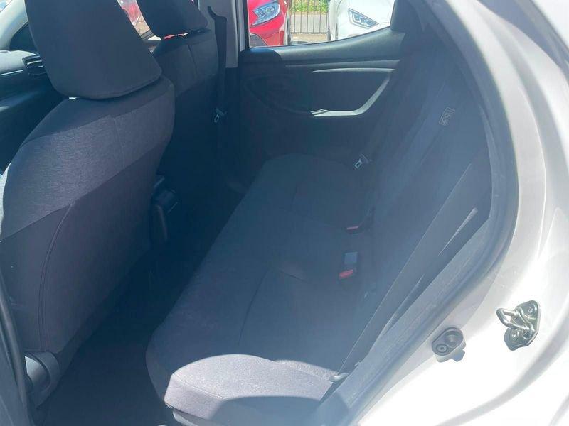 Toyota Yaris Hybrid Active MY22 IVA ESPOSTA COMPRESA
