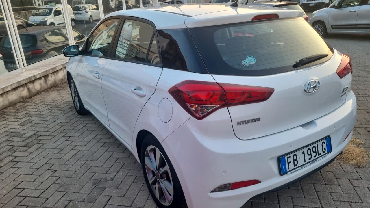 Hyundai i20 1.2 84 CV 5 porte Classic
