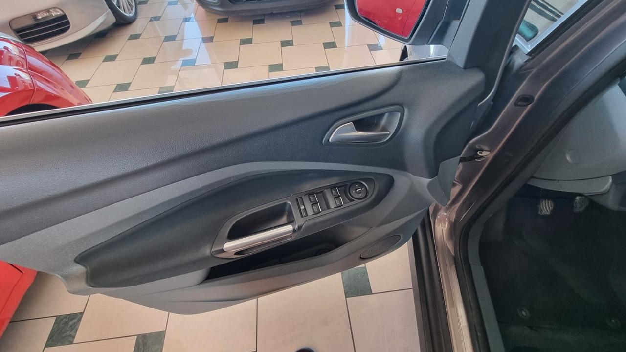 Ford C-Max 1.6 TDCi 115CV Titanium.TTPK Business