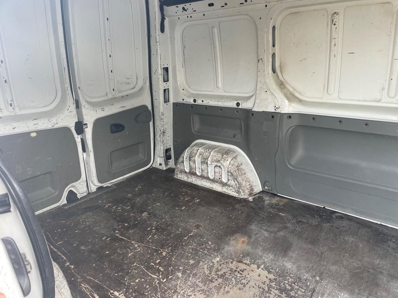 Renault Trafic T29 2.0 dCi/115 PL-TN Furgone tetto alto