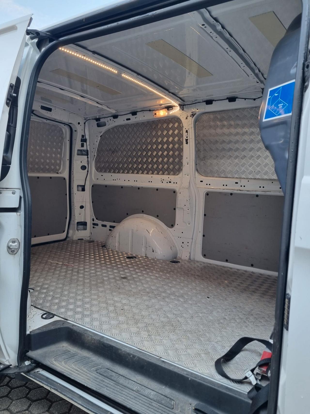 Mercedes-Benz Vito 110 CDI
