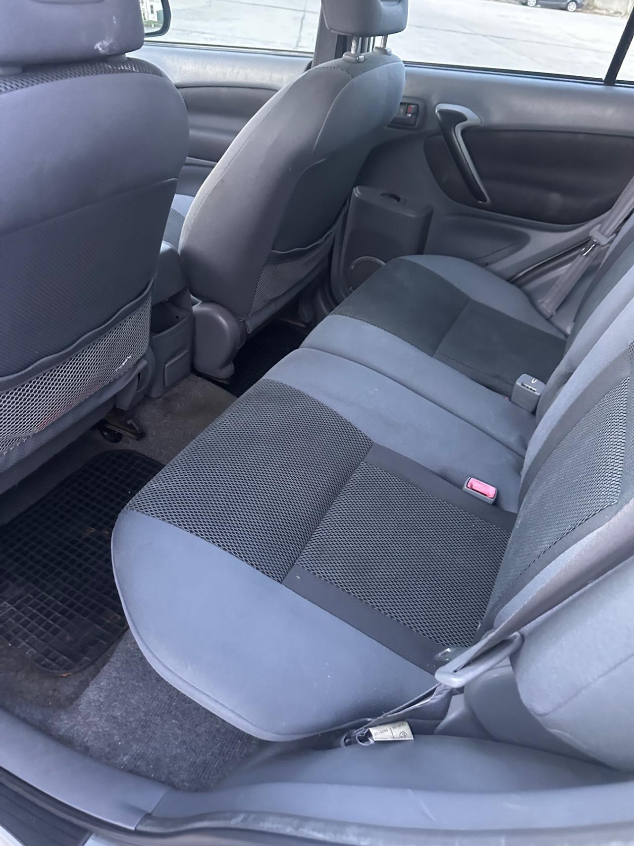 Toyota RAV 4 RAV4 2.0 Tdi D-4D cat 5 porte Sol