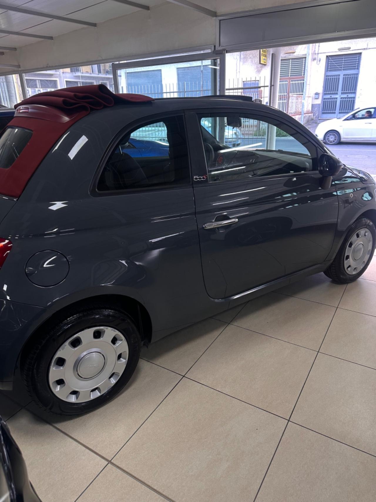 Fiat 500 C 1.0 Hybrid Red