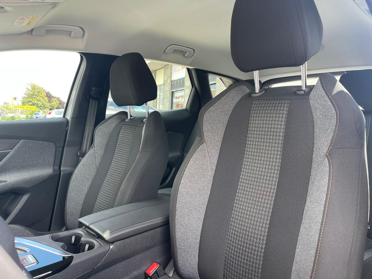 Peugeot 3008 1.5 Blue HDI 130 Active Pack