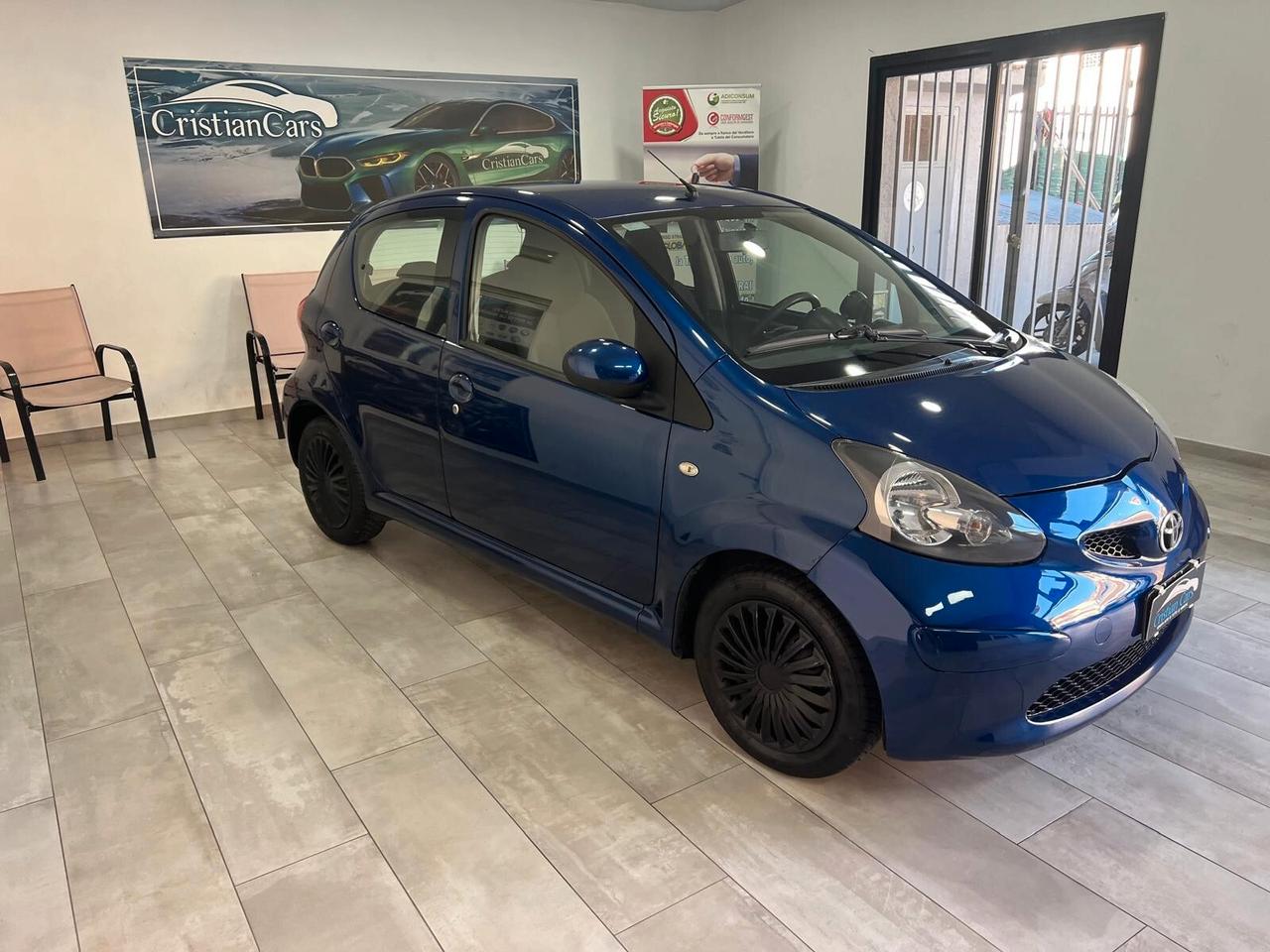 Toyota Aygo 1.0 12V VVT-i 5 porte