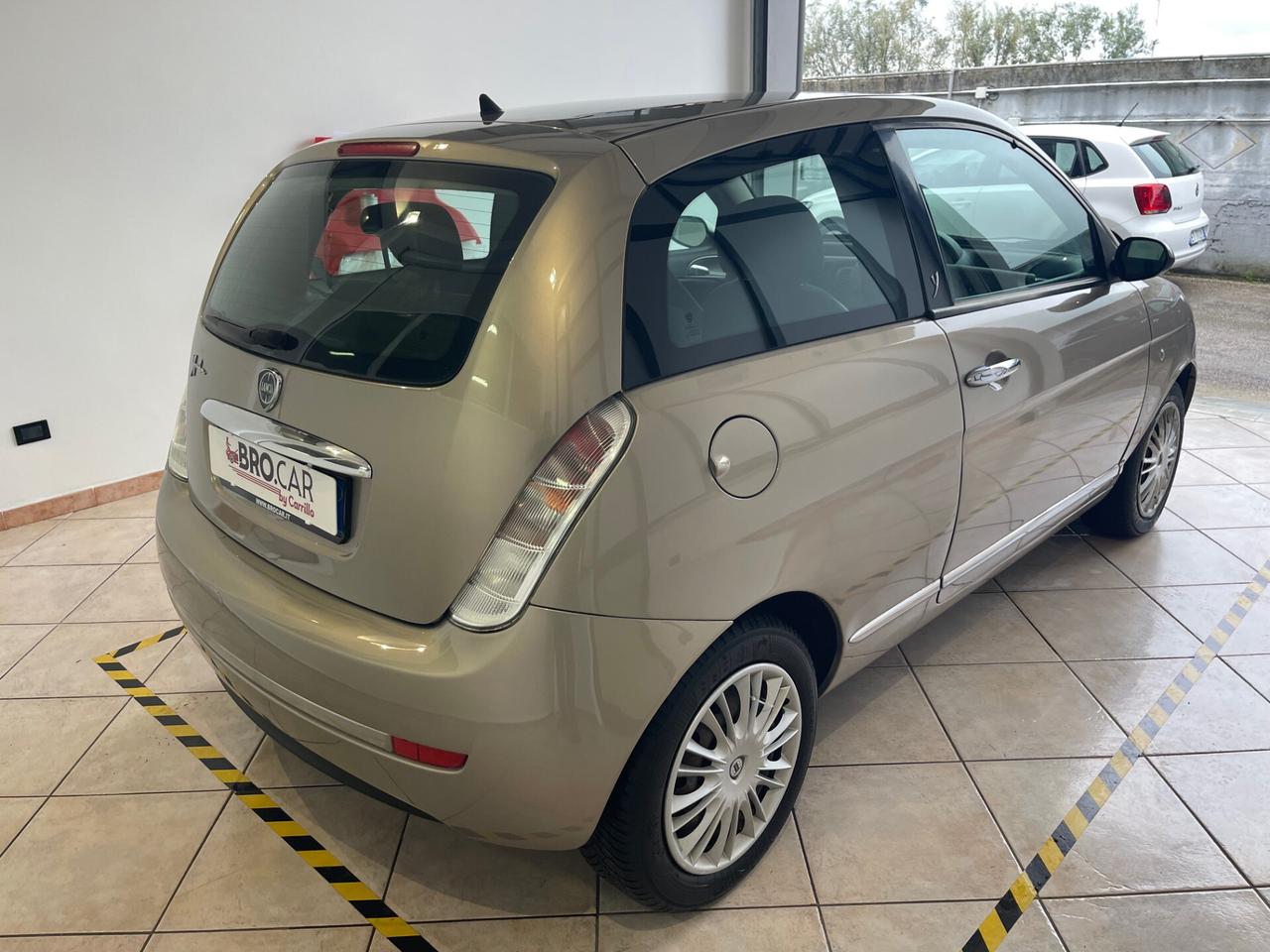 Lancia Ypsilon 1.2 Argento