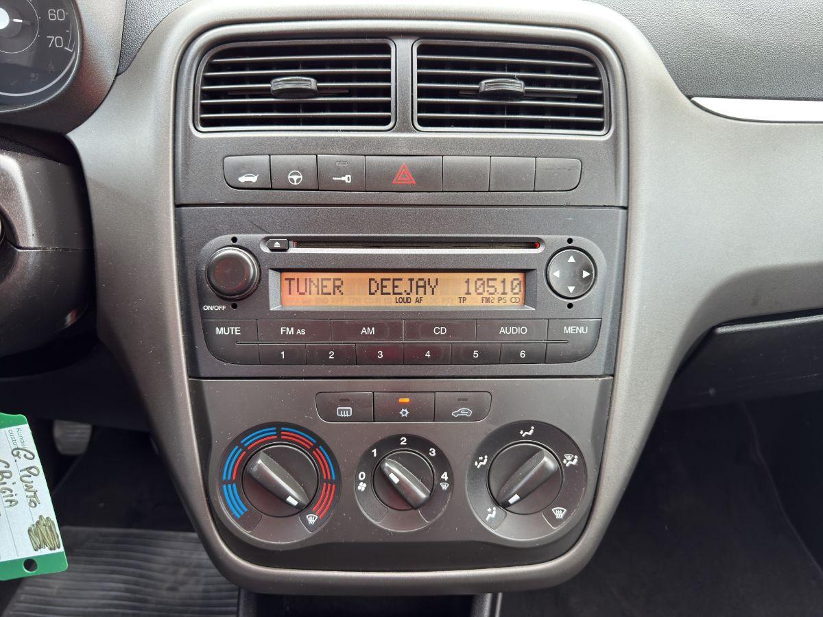 FIAT - Grande Punto - 1.3 MJT 75 CV 5p. Dynamic