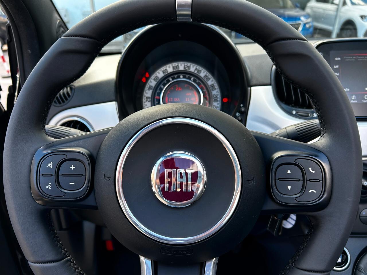 Fiat 500 C 1.0 Hybrid Club 2022