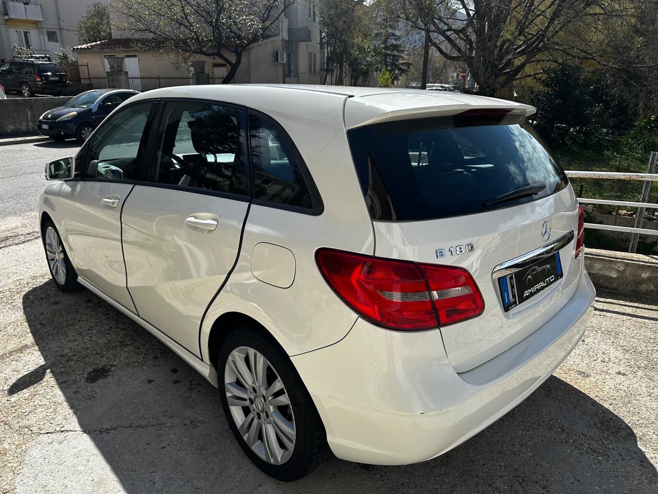 Mercedes-benz B 180 B 180 CDI Automatic Premium