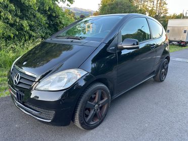 Mercedes-benz A 160 - 2010