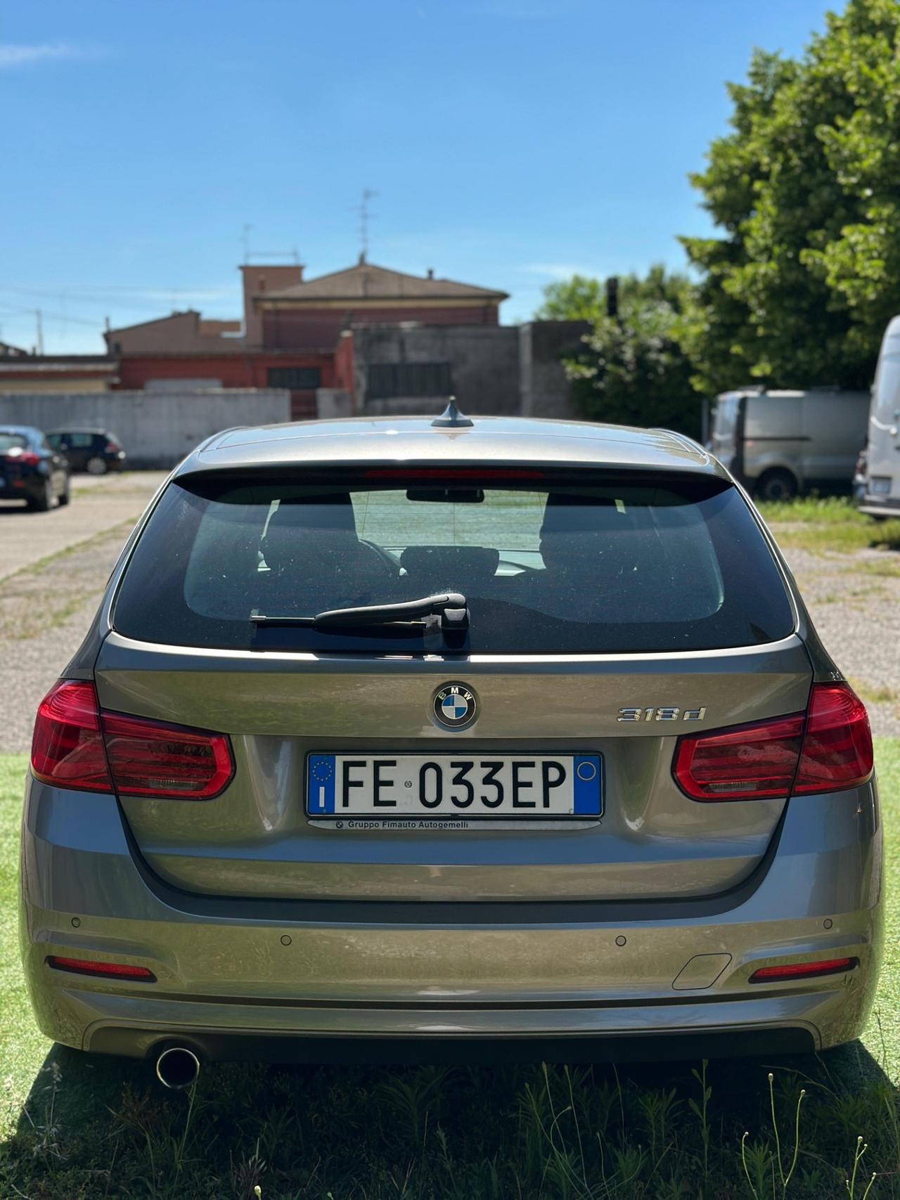Bmw 318 318d Touring Business Advantage aut.