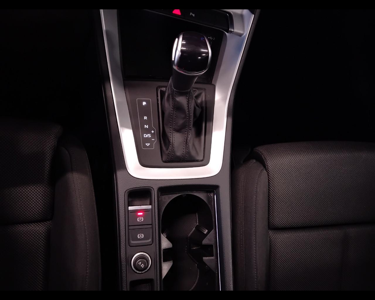 AUDI Q3 I 2019 Sportback - Q3 Sportback 35 2.0 tdi S line edition s-tronic