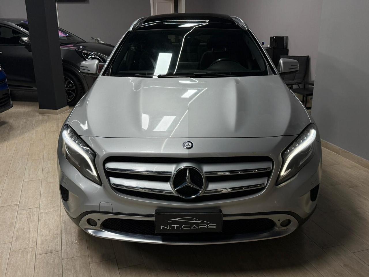 Mercedes-benz GLA 200 d Automatic Sport Tetto Panoramico