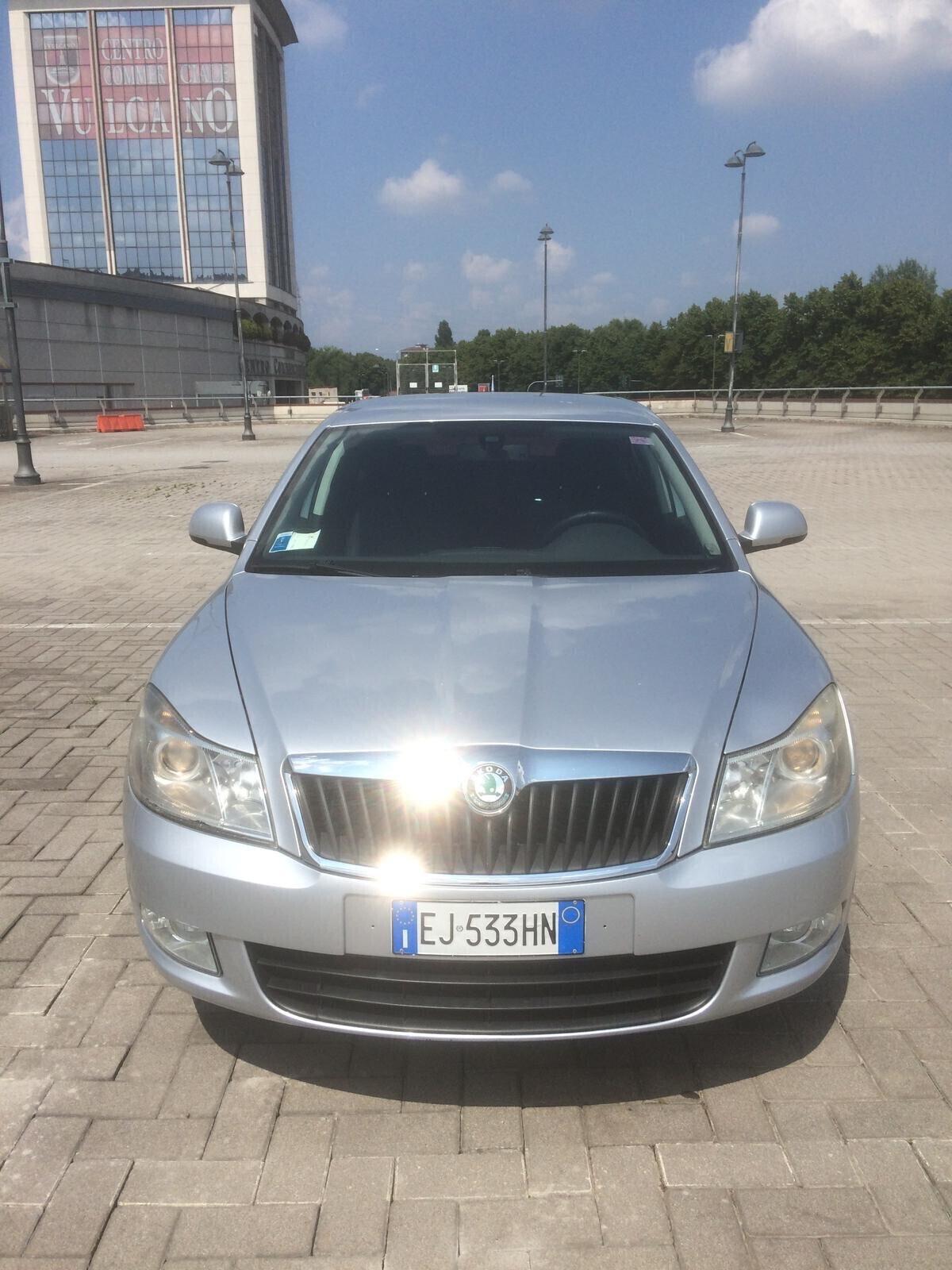 Skoda Octavia 1.6 TDI CR F.AP. Elegance 12 MESI GARANZIA