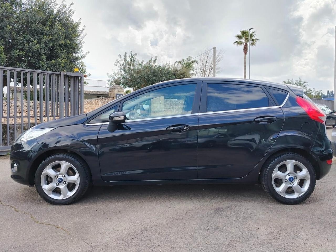 Ford Fiesta 5p 1.2 Titanium 82cv