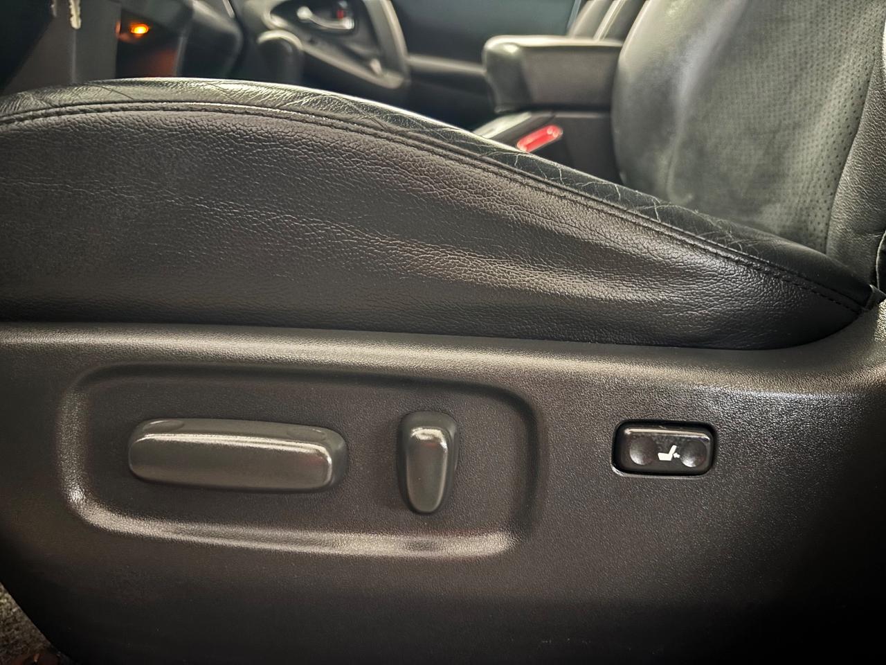 Toyota RAV 4 Crossover 2.2 D-Cat AUTOMATIC