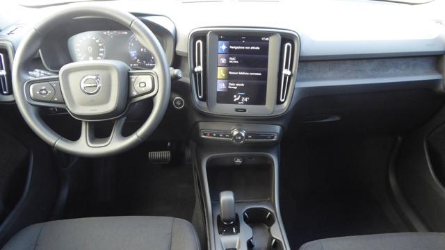 VOLVO XC40 T2 Geartronic Momentum N1 Autocarro