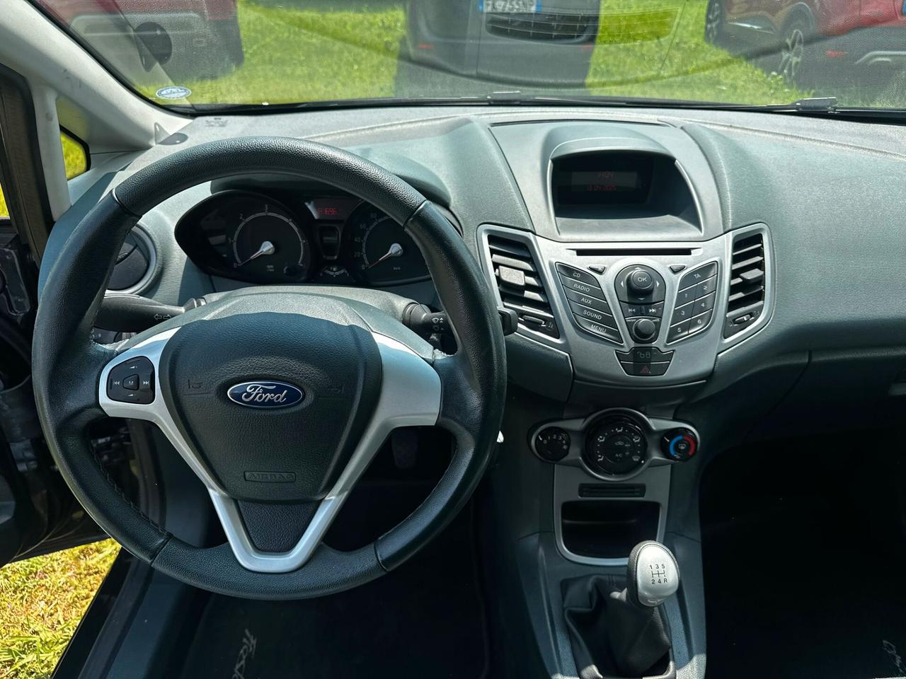Ford Fiesta 1.4 TDCi 70CV Neopatentati
