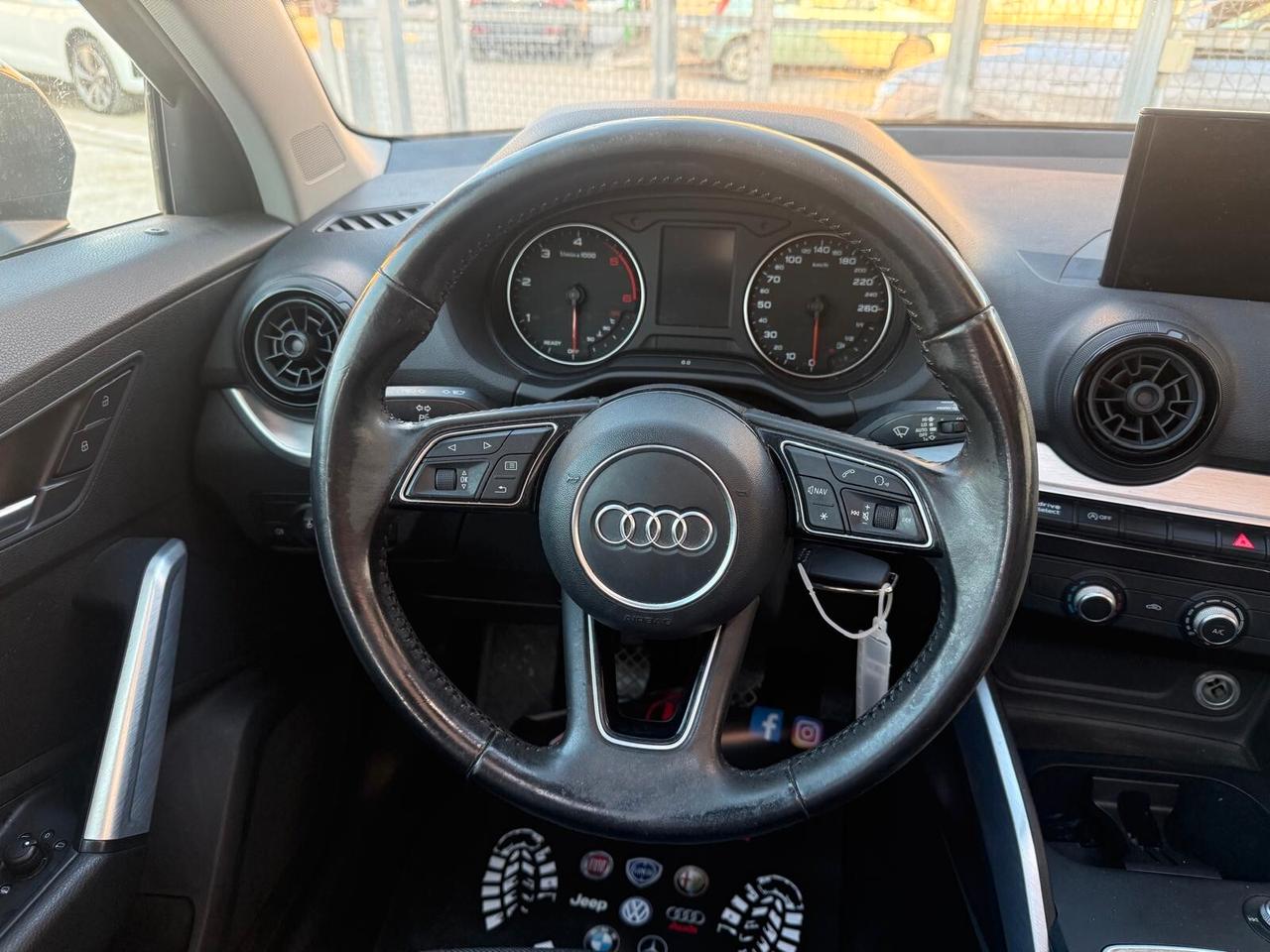Audi Q2 1.6 TDI 116cv S-Line