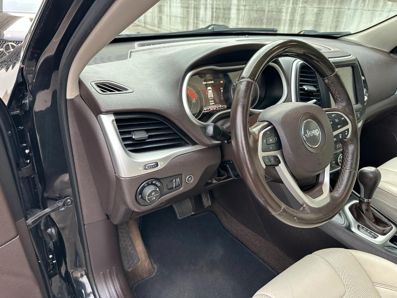 Jeep Cherokee 2.2 mjt II Overland 4wd active drive I 200cv auto