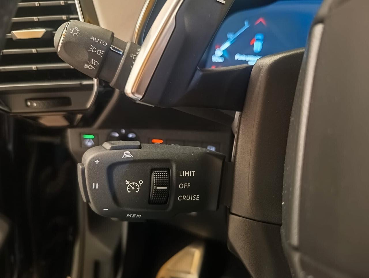 DS DS7 Crossback 1.6 E-Tthense Plug-In Hybrid 4×4 Ligne Noire