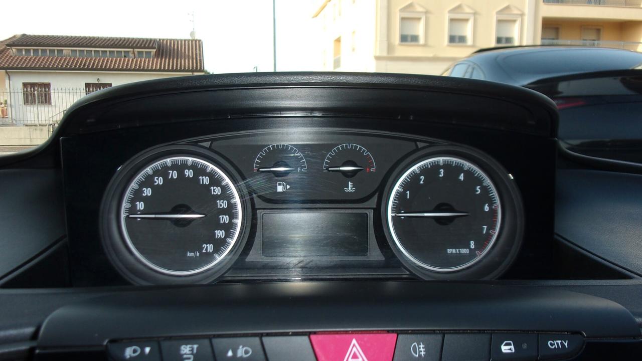 Lancia Ypsilon 1.2 69 CV 5 porte Gold