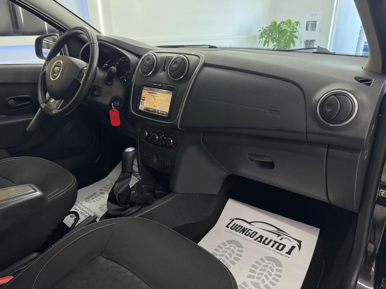 Dacia Sandero 1.2 GPL 75CV Full Opt