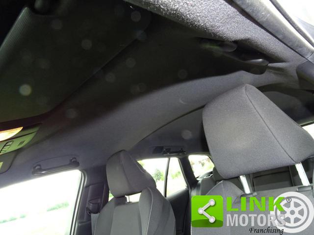 TOYOTA Corolla Touring Sports 2.0 Hybrid Business