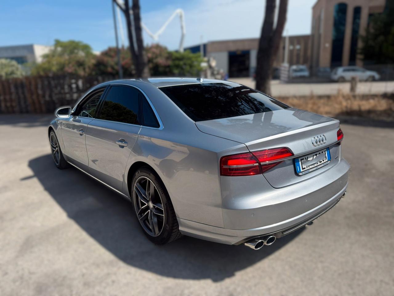 Audi A8 L 4.2 V8 TDI 2015 12 MESI DI GARANZIA