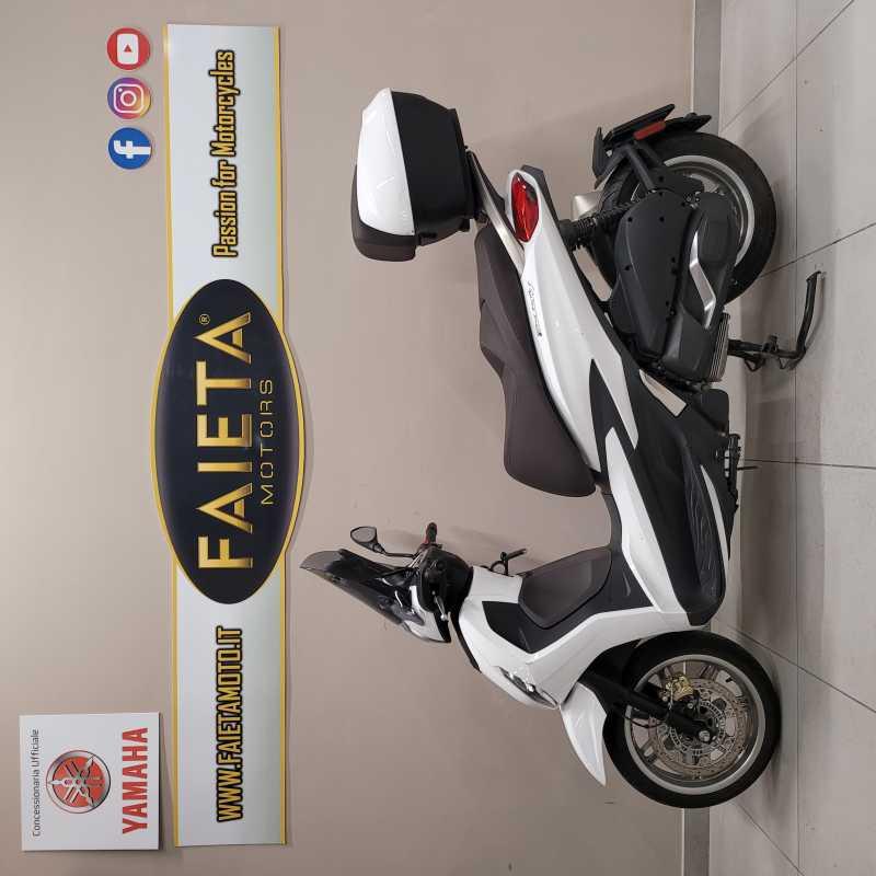 Piaggio Beverly 300 ABS-ASR - 2022