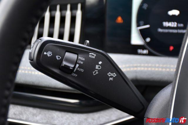 SKODA Superb 2.0 TDI 150 CV DSG STYLE + R18 + ALCANTARA LOUNGE