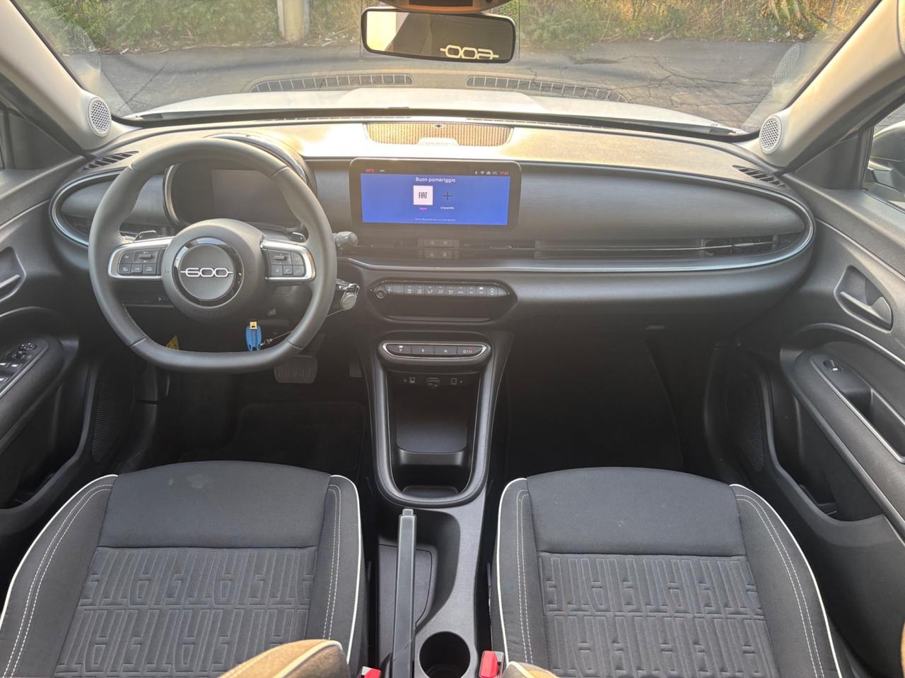 Fiat 600 Hybrid 110 CV DCT La Prima-2025