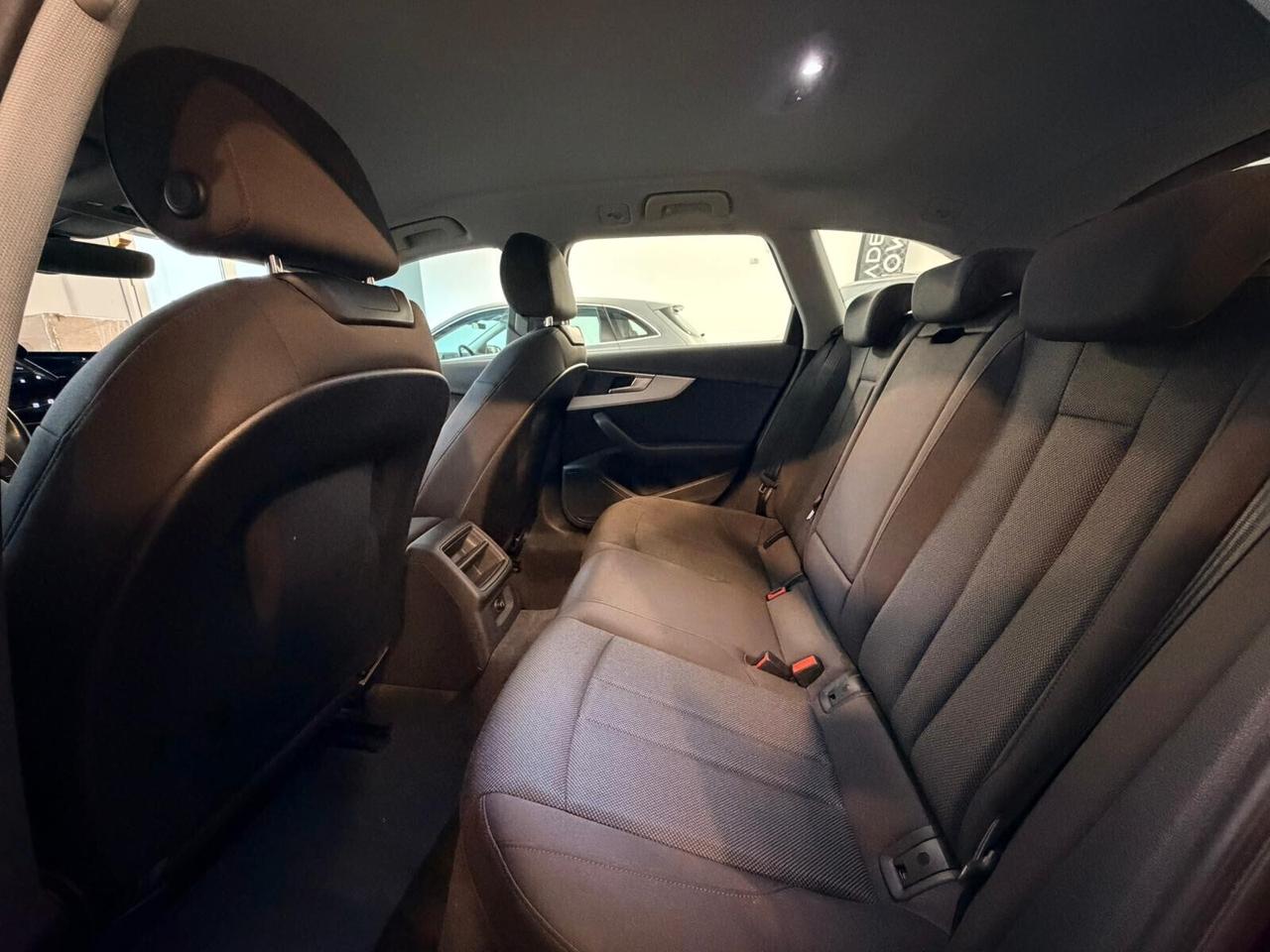 Audi A4 Avant 35 TDI/163 CV S tronic Business