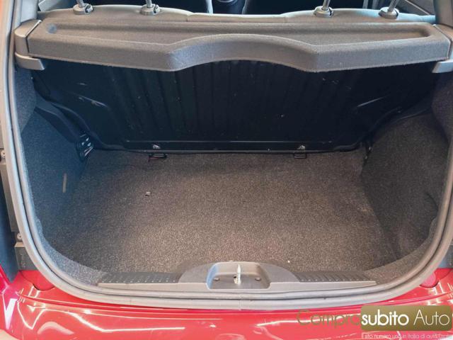 FIAT 500 1.0 Hybrid Red